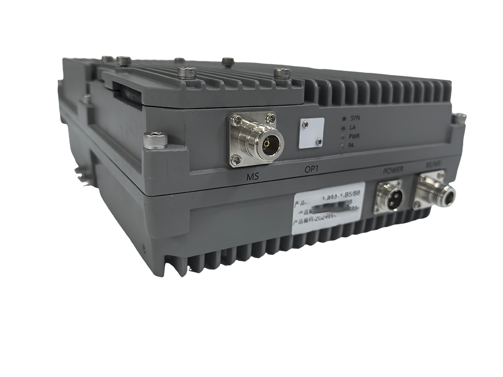  承留镇三频手机信号接收器2000㎡